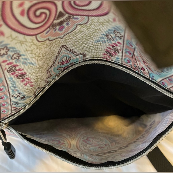 MOSISO Sling Backpack,Travel Hiking Daypack Pattern Rope
Crossbody Shoulder Bag - Picture 14 of 16